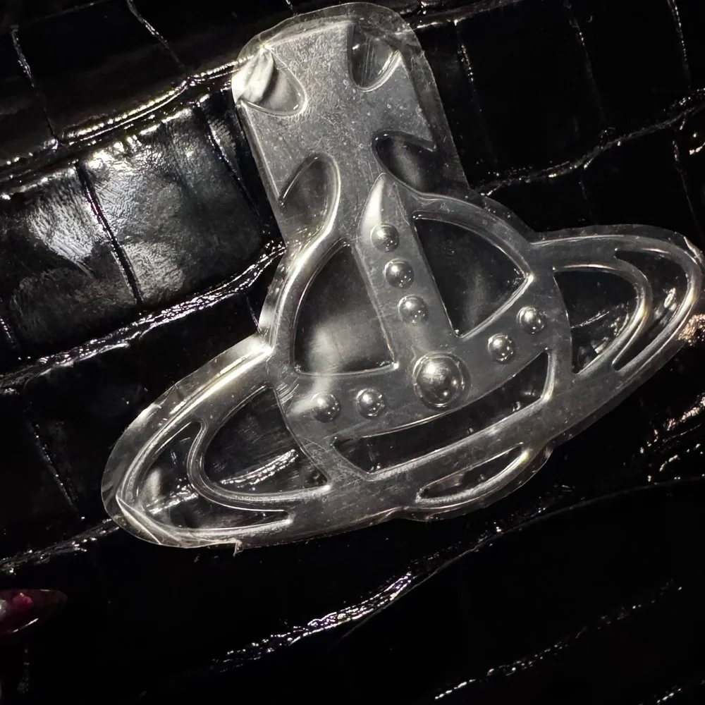 Vivienne Westwood Black Croc-Embossed small bag - Picture 4 of 9